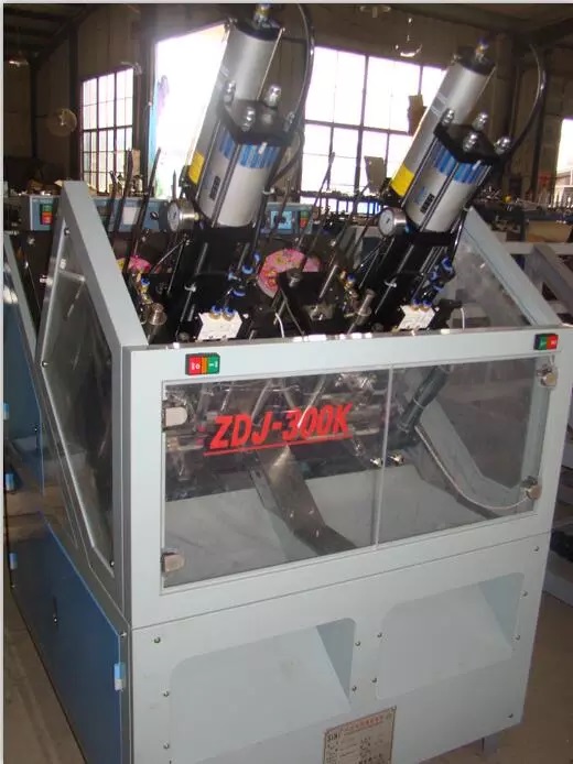 Станок для изготовления бумажных тарелок ZDJ-300K