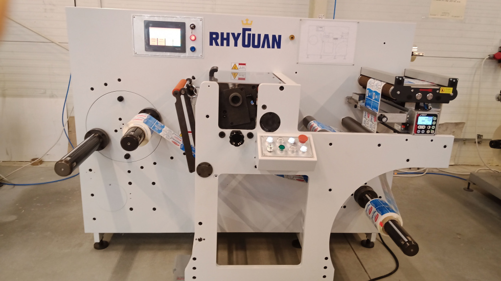 Высокоскоростной сервоприводный бобинорезальный станок Rhyguan WON-450